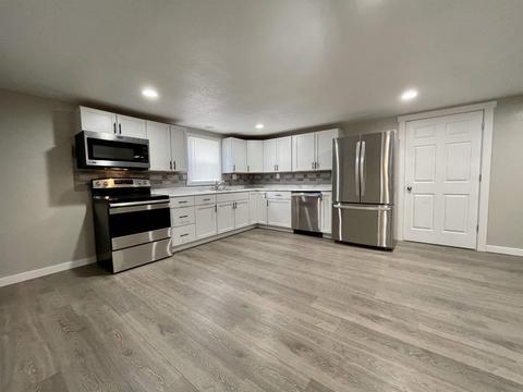 415 E Covell St, Garrett, IN 46738 photo 10