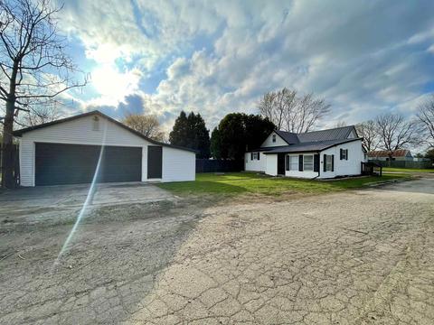 415 E Covell St, Garrett, IN 46738 photo 6