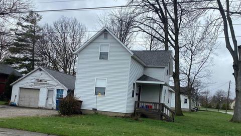 219 E 14th St, Auburn, IN 46706 photo 2
