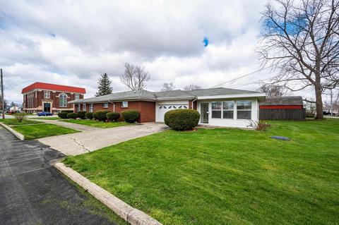 101 E Harrison St, Mentone, IN 46539 photo 5