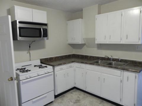 716 E Harrison St, Kokomo, IN 46901 photo 3