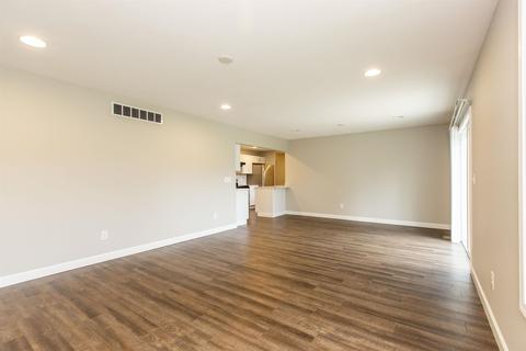 51900 Currant Rd, Granger, IN 46530 photo 8