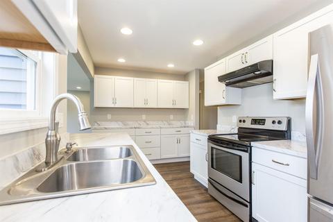 51900 Currant Rd, Granger, IN 46530 photo 4