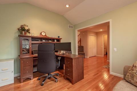 2428 E Canada Dr, Bloomington, IN 47401 photo 3