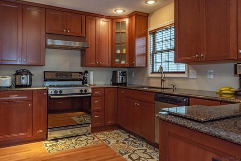 2428 E Canada Dr, Bloomington, IN 47401 photo 13