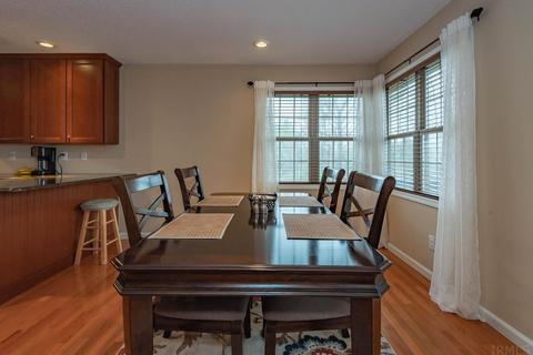 2428 E Canada Dr, Bloomington, IN 47401 photo 9