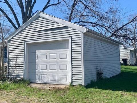 1432 E Bowman St, South Bend, IN 46613 photo 17