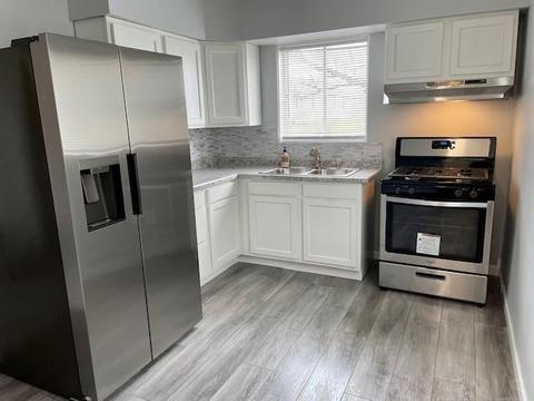 1432 E Bowman St, South Bend, IN 46613 photo 5
