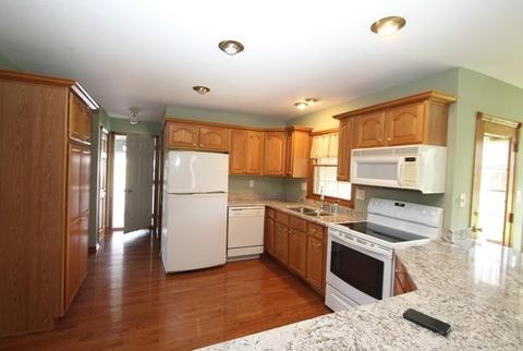 900 Red Oak Ln, Pendleton, IN 46064 photo 6
