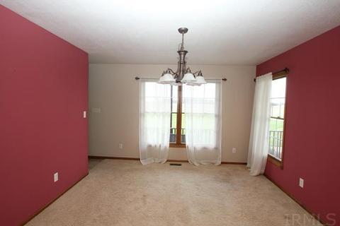 900 Red Oak Ln, Pendleton, IN 46064 photo 7