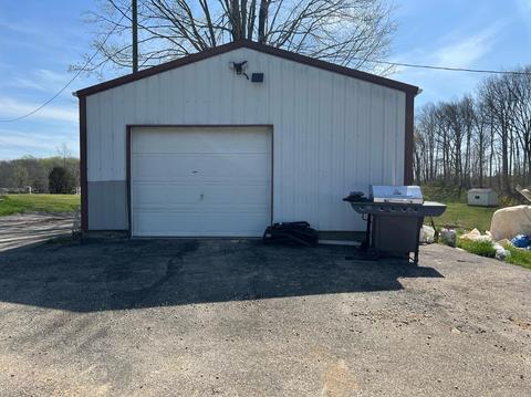 1364 Stevens Ln, Mitchell, IN 47446 photo 11