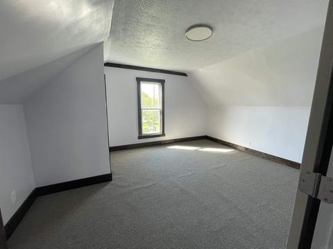 306 Oolitic Rd, Bedford, IN 47421 photo 18