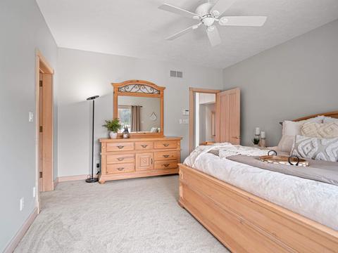 8055 E North Rd, Syracuse, IN 46567 photo 17