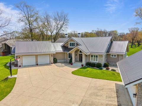 8055 E North Rd, Syracuse, IN 46567 photo 1