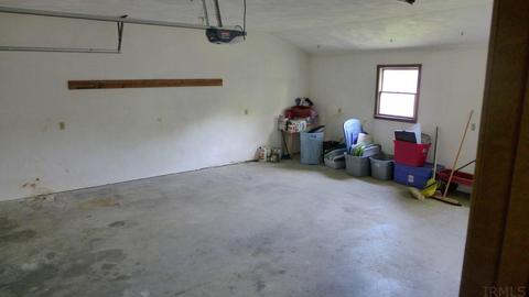 1031 Dorbett St, Jasper, IN 47546 photo 21