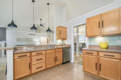10188 Conover Dr, Granger, IN 46530 photo 8