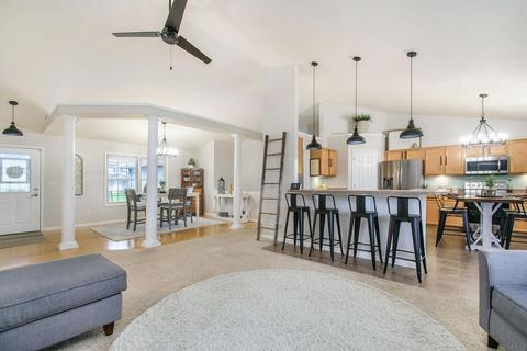 10188 Conover Dr, Granger, IN 46530 photo 6