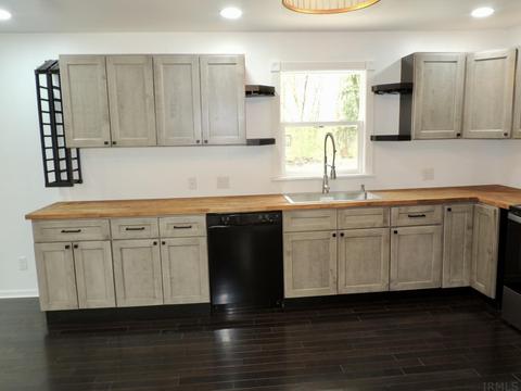 7241 E 325 S, Bringhurst, IN 46913 photo 10