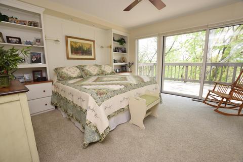 1854 E Waters Edge Dr, Bloomington, IN 47401 photo 11