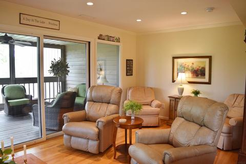 1854 E Waters Edge Dr, Bloomington, IN 47401 photo 9