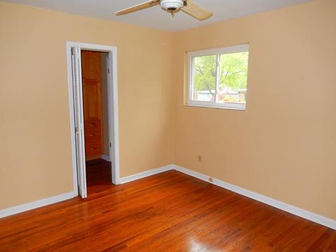 1630 E Maplecrest Dr, Bloomington, IN 47408 photo 8