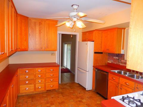 1630 E Maplecrest Dr, Bloomington, IN 47408 photo 4