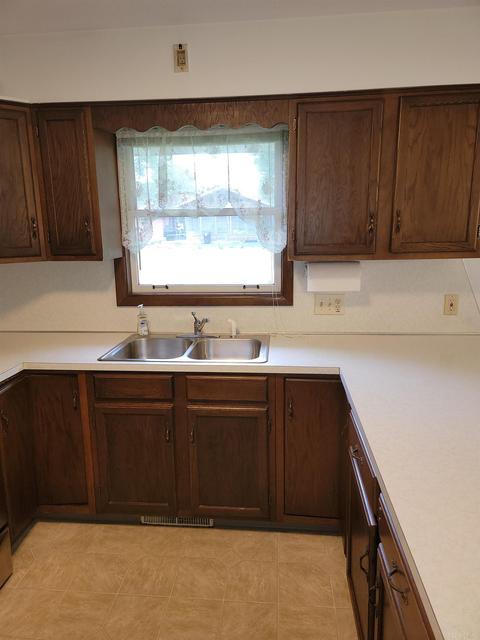 855 Eisenhower Ave, Jasper, IN 47546 photo 22