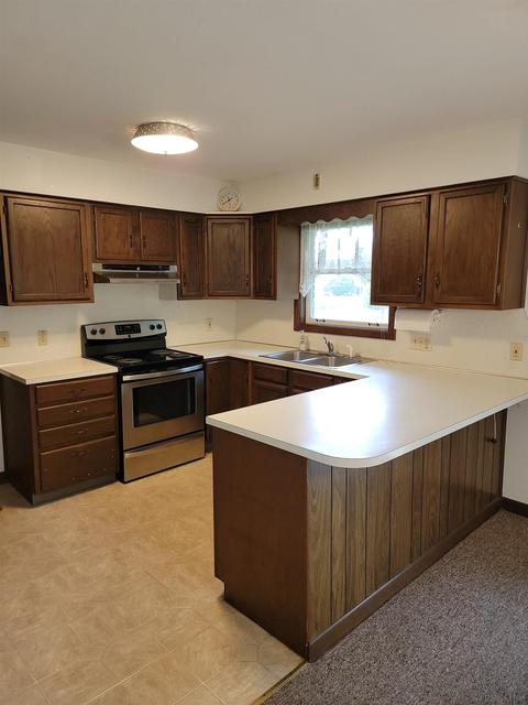 855 Eisenhower Ave, Jasper, IN 47546 photo 8
