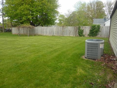 1107 E 33rd St, Marion, IN 46953 photo 4