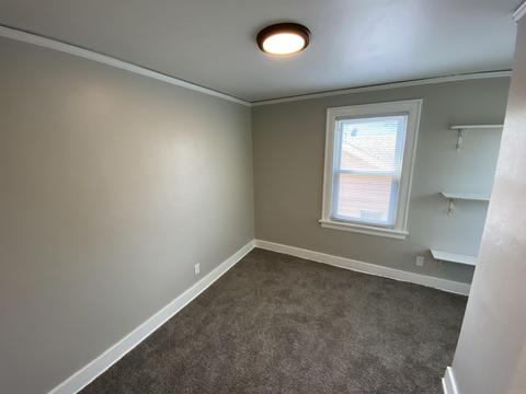 629 Eckman St, South Bend, IN 46614 photo 13