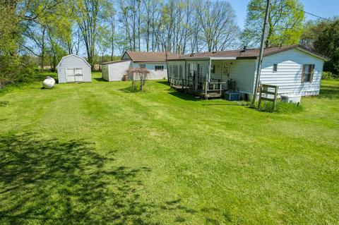 106 N Adams St, Sidney, IN 46562 photo 9
