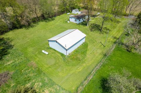 106 N Adams St, Sidney, IN 46562 photo 6