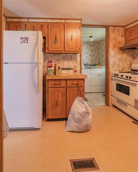 106 N Adams St, Sidney, IN 46562 photo 20