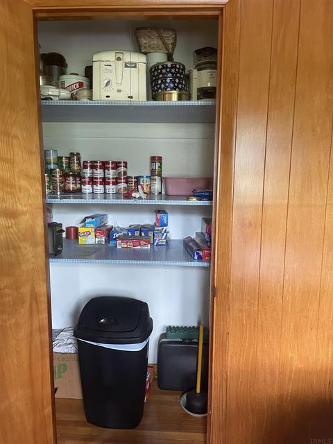 1283 N Hartstrait Rd, Bloomington, IN 47404 photo 9