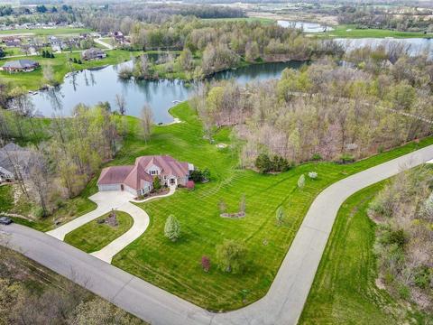 809 Spring Haven Dr, Fremont, IN 46737 photo 3