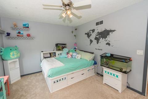 11698 Wolfe Bridge Ct, Granger, IN 46530 photo 16