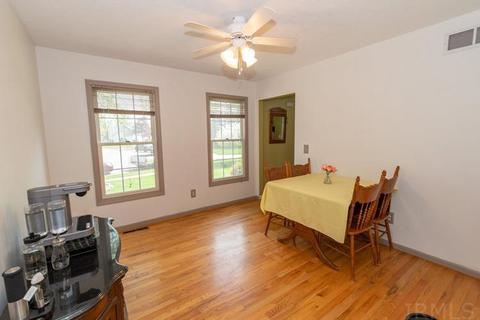 11698 Wolfe Bridge Ct, Granger, IN 46530 photo 13