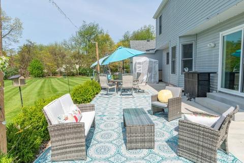 11698 Wolfe Bridge Ct, Granger, IN 46530 photo 32