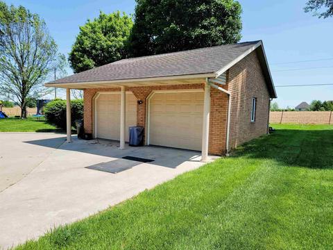 4807 Killarney Ct, Jasper, IN 47546 photo 2