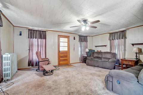 440 S Franklin St, Waterloo, IN 46793 photo 4