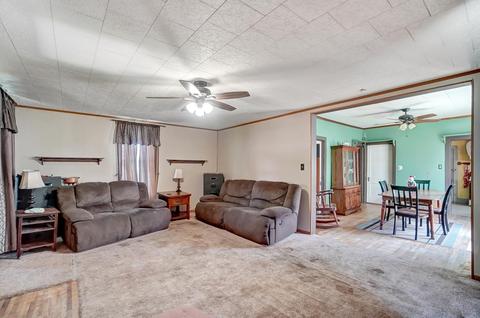 440 S Franklin St, Waterloo, IN 46793 photo 5