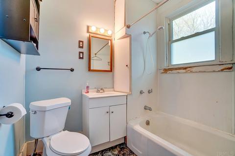 440 S Franklin St, Waterloo, IN 46793 photo 16