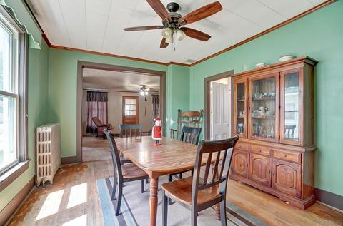 440 S Franklin St, Waterloo, IN 46793 photo 8