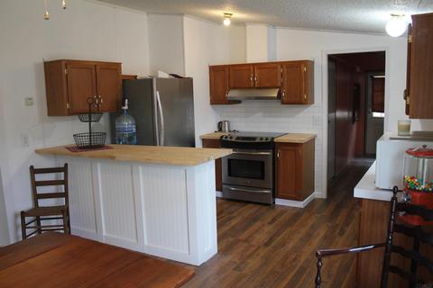 120 E High St, Redkey, IN 47373 photo 7