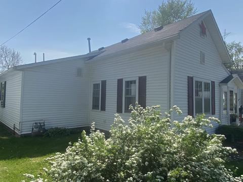 405 E Center St, Dunkirk, IN 47336 photo 4