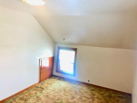 902 W 20th St, Auburn, IN 46706 photo 10