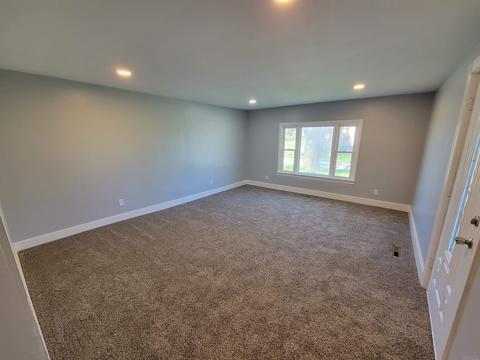 16535 Weaver St, Yoder, IN 46798 photo 5