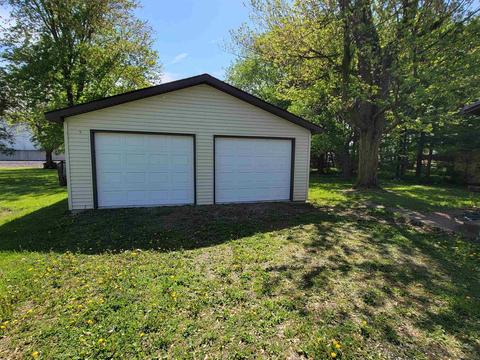 16535 Weaver St, Yoder, IN 46798 photo 4