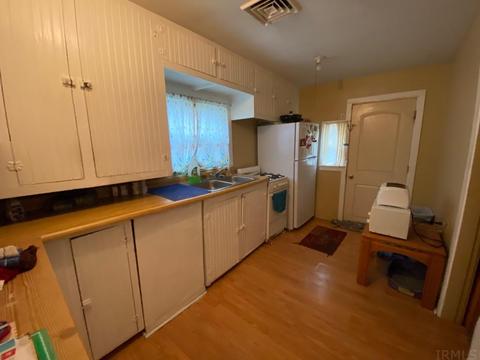7667 N Kickapoo Rd, Walkerton, IN 46574 photo 13
