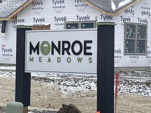 412 Bahner Dr, Monroe, IN 46772 photo 2